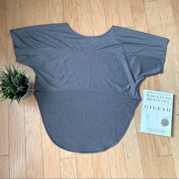 WOMEN LONG BACK CROP TOP SIZE S - Picture 13 of 13